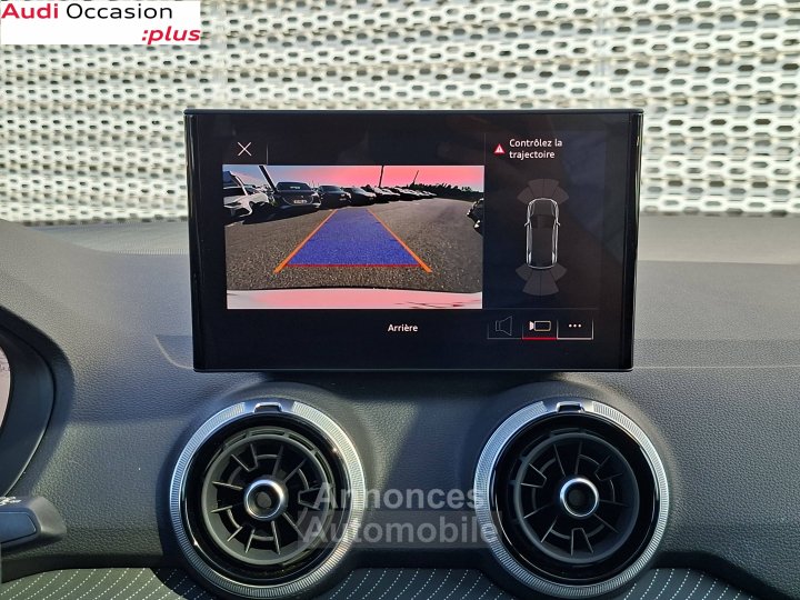 Audi Q2 35 TFSI 150 S tronic 7 Black Edition - 25