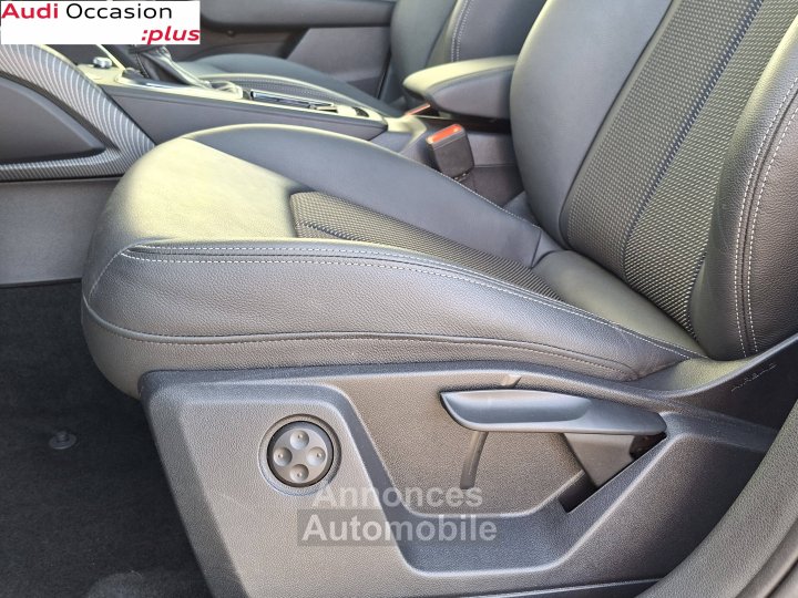 Audi Q2 35 TFSI 150 S tronic 7 Black Edition - 39