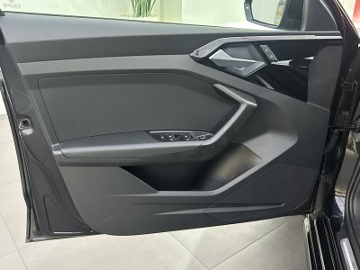 Audi A1 Sportback 30 TFSI 116 ch S tronic 7 S Line   - 5