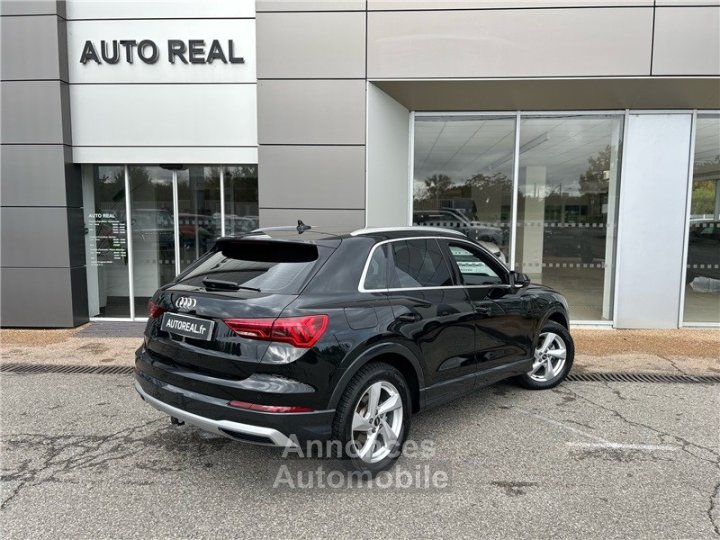 Audi Q3 35 TFSI 150 ch S tronic 7 Design - 2