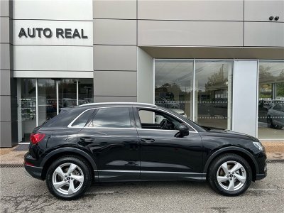 Audi Q3 35 TFSI 150 ch S tronic 7 Design   - 3
