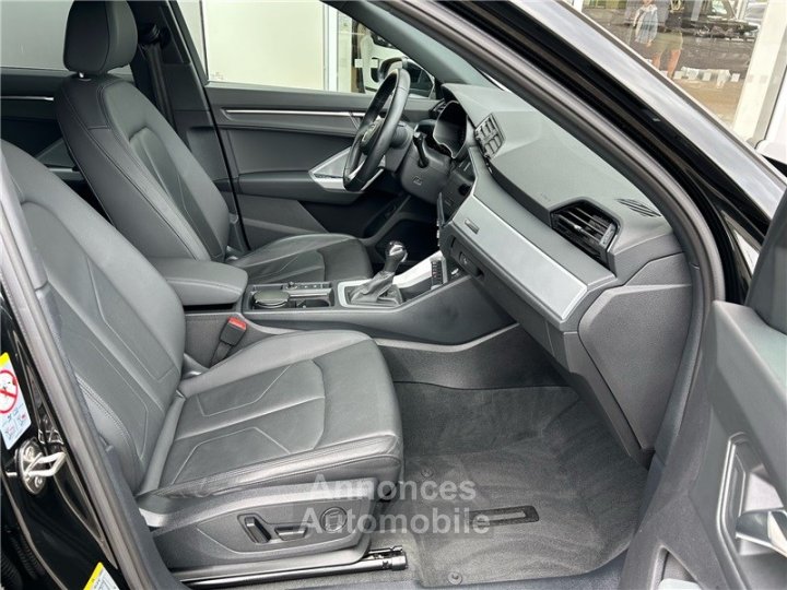 Audi Q3 35 TFSI 150 ch S tronic 7 Design - 15