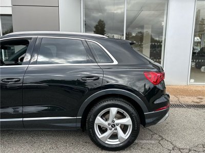 Audi Q3 35 TFSI 150 ch S tronic 7 Design   - 23