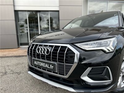 Audi Q3 35 TFSI 150 ch S tronic 7 Design   - 24