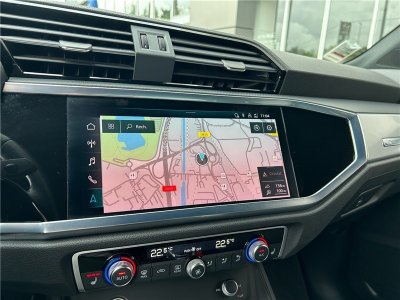 Audi Q3 35 TFSI 150 ch S tronic 7 Design   - 26