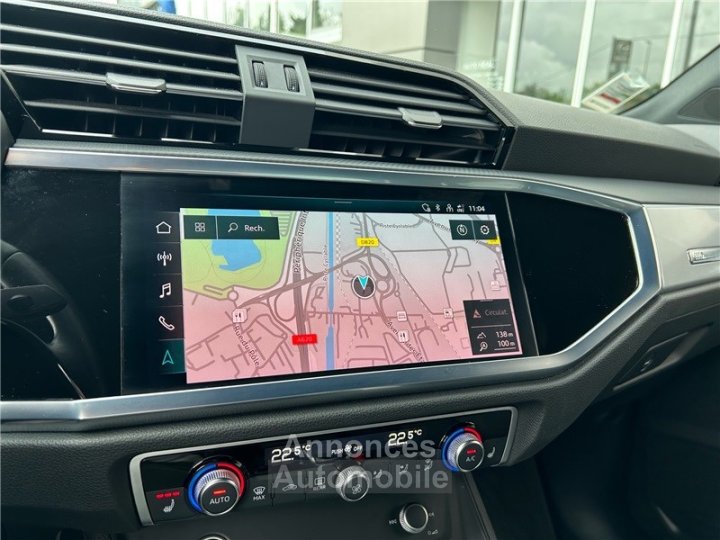Audi Q3 35 TFSI 150 ch S tronic 7 Design - 26