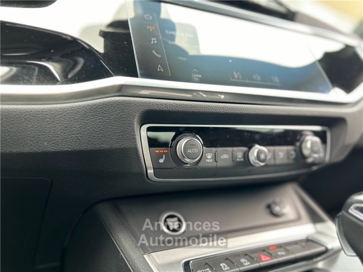 Audi Q3 35 TFSI 150 ch S tronic 7 Design - 27
