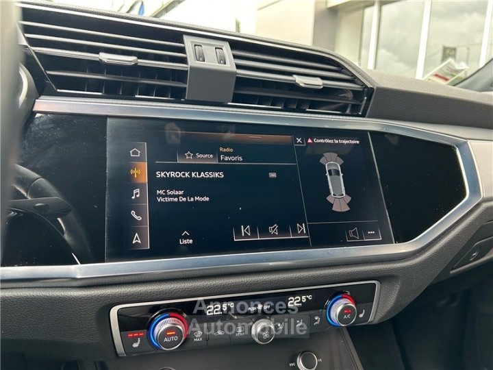 Audi Q3 35 TFSI 150 ch S tronic 7 Design - 36