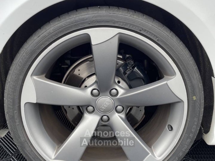 Audi RS5 42 V8 FSI 450 quattro S tronic 7 - 21