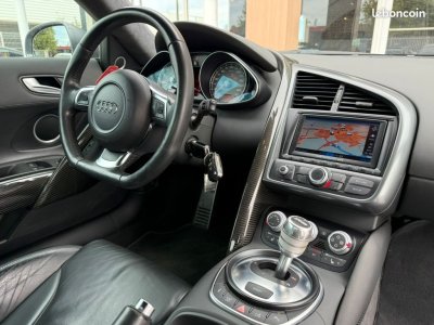 Audi R8 42 FSi 420 ch R TRONIC 6   - 8