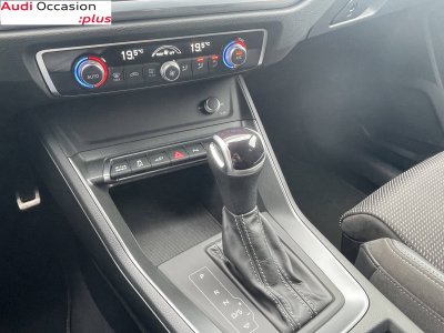 Audi Q3 Sportback 45 TFSIe 245 ch S tronic 6 S line   - 10