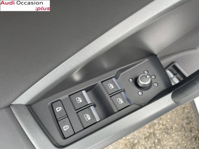 Audi Q3 Sportback 45 TFSIe 245 ch S tronic 6 S line   - 19