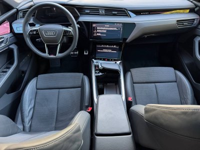 Audi Q8 E-TRON e-tron 55 408 ch 114 kWh Quattro S line - 65