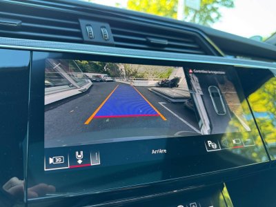 Audi Q8 E-TRON e-tron 55 408 ch 114 kWh Quattro S line - 135