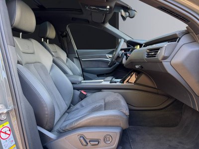 Audi Q8 E-TRON e-tron 55 408 ch 114 kWh Quattro S line - 142