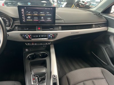 Audi A4 Allroad 40 TDI 204CH DESIGN QUATTRO S TRONIC 7   - 15