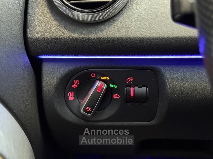 Audi A3 CABRIOLET S-LINE 20 TDI 140 cv DPF S-Tronic - CARPLAY - LUMIÈRE D?AMBIANCE - CAMÉRA DE RECUL - 32