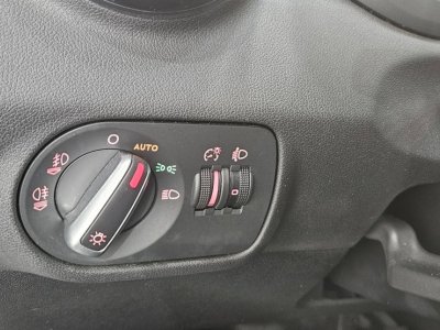 Audi A1 10 TFSI 95ch ultra Ambiente S tronic 7   - 14