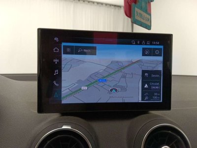 Audi Q2 30TFSI Attraction   - 10