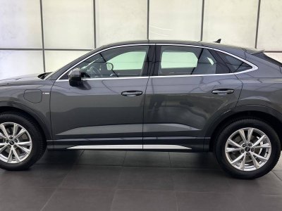 Audi Q3 Sportback 45 TFSIe 245 ch S tronic 6 S line   - 5