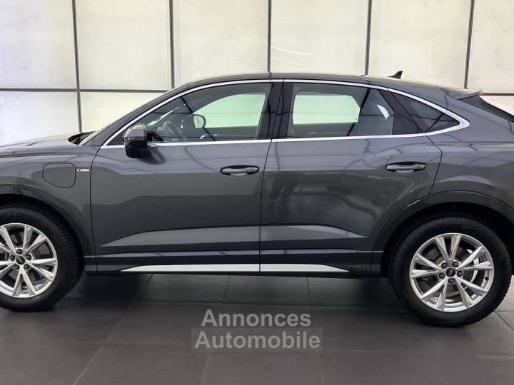 Audi Q3 Sportback 45 TFSIe 245 ch S tronic 6 S line - 5