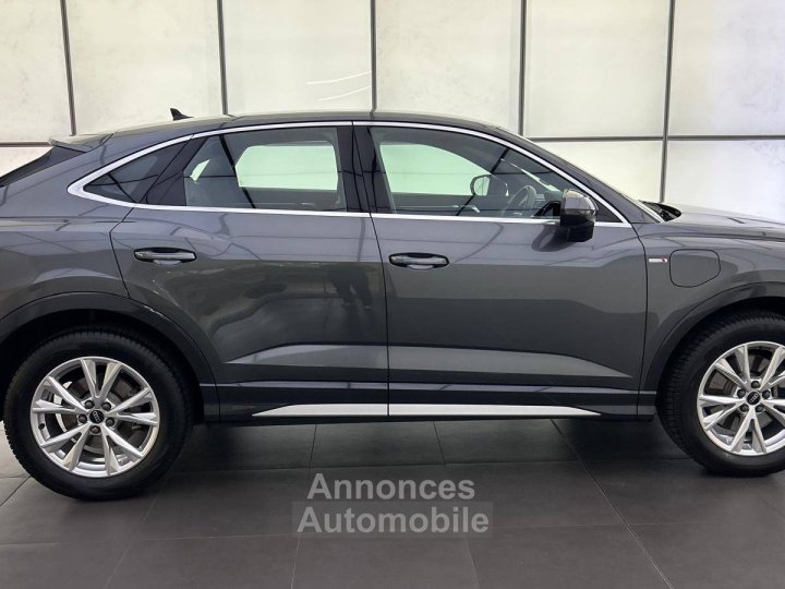 Audi Q3 Sportback 45 TFSIe 245 ch S tronic 6 S line - 6
