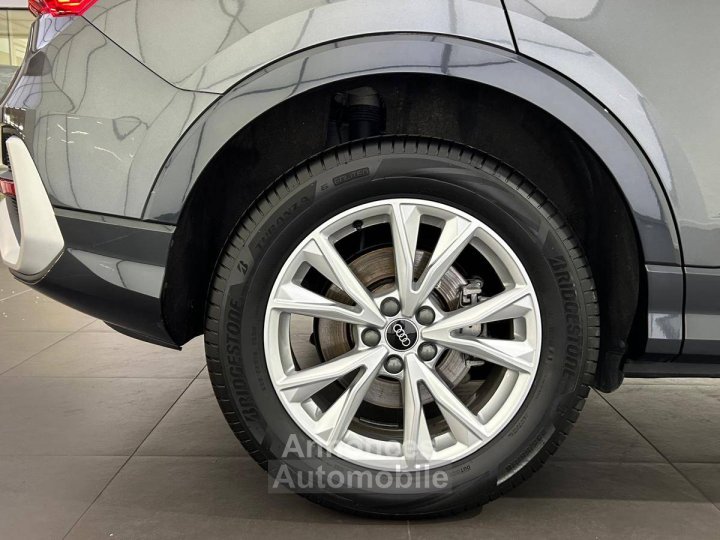 Audi Q3 Sportback 45 TFSIe 245 ch S tronic 6 S line - 9
