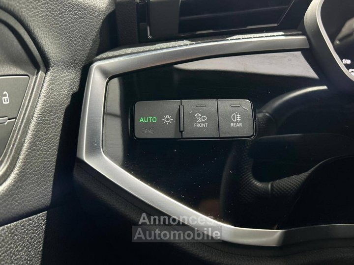 Audi Q3 Sportback 45 TFSIe 245 ch S tronic 6 S line - 17