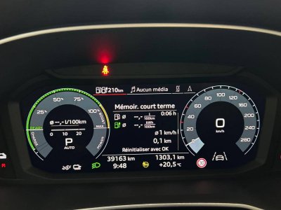 Audi Q3 Sportback 45 TFSIe 245 ch S tronic 6 S line   - 24