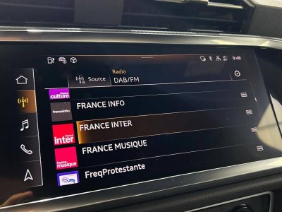 Audi Q3 Sportback 45 TFSIe 245 ch S tronic 6 S line   - 30