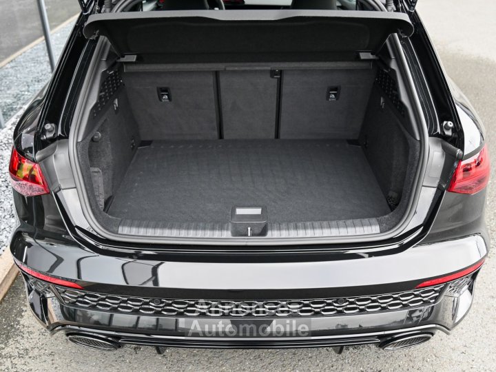 Audi RS3 Sportback 25 TFSI RS-Design - 8
