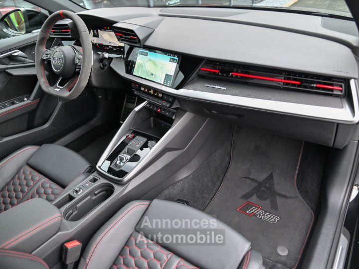 Audi RS3 Sportback 25 TFSI RS-Design - 11