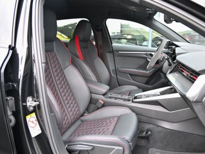 Audi RS3 Sportback 25 TFSI RS-Design   - 13