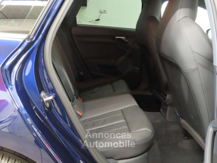 Audi A3 Sportback 30TFSI Stronic - 9