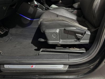 Audi Q3 35 TFSI 150 ch S tronic 7 S line   - 4