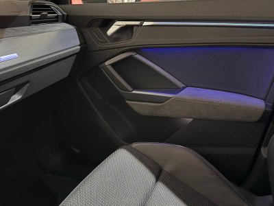 Audi Q3 35 TFSI 150 ch S tronic 7 S line   - 12