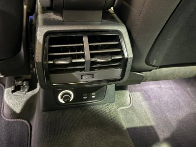 Audi Q3 35 TFSI 150 ch S tronic 7 S line   - 15