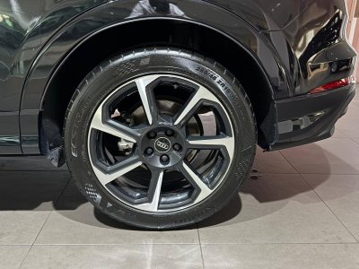 Audi Q3 35 TFSI 150 ch S tronic 7 S line   - 27