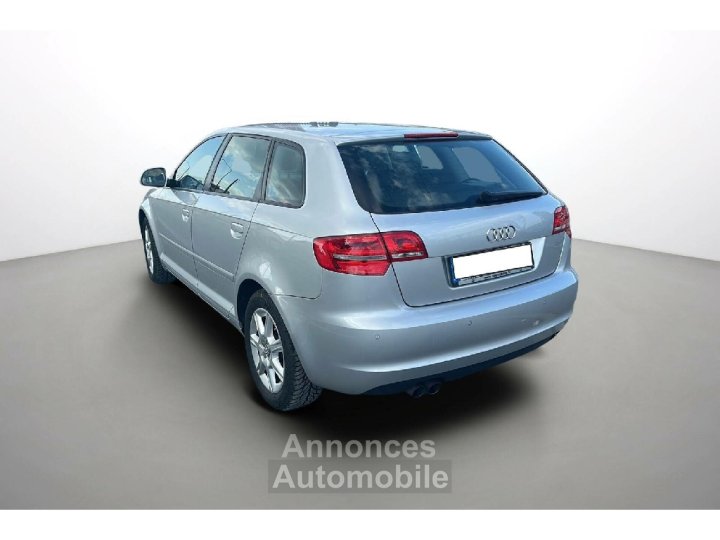 Audi A3 14 TFSI 125 Ambiente S tronic - 4