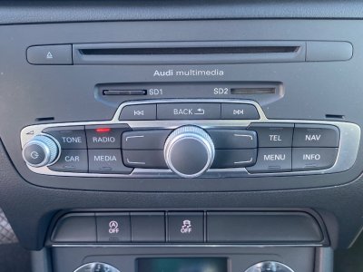 Audi Q3 20 TDI 177 Ambition XENONS REGULATEUR Stronic   - 11