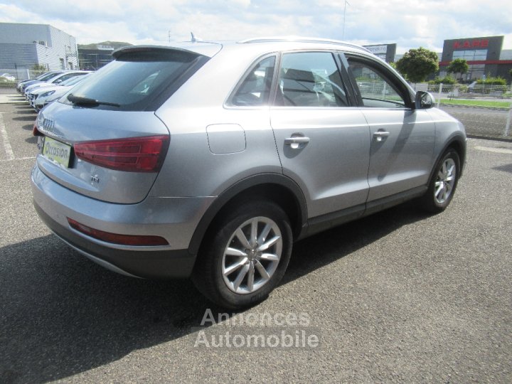Audi Q3 20 TDI Ultra 150 ch Ambiente - 4