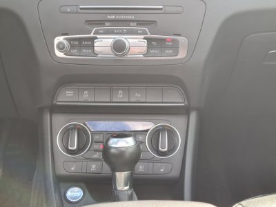 Audi Q3 35 TDI 150CH DESIGN S TRONIC 7   - 15