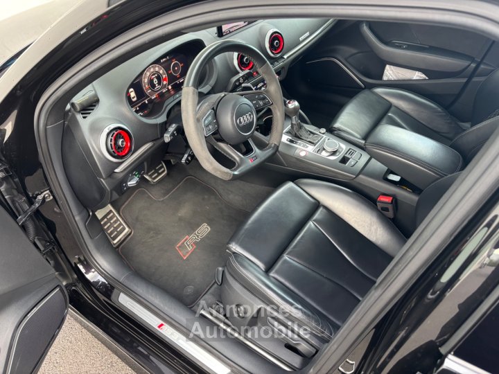 Audi RS3 SPORTBACK Sedan 25l TFSI 400cv S tronic 7 Quattro - Stage 1 502cv 677nm / Conversion Éthanol / Toit Ouvrant - - 17