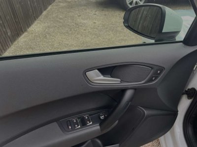 Audi A1 Sportback 10 TFSI ultra   - 11