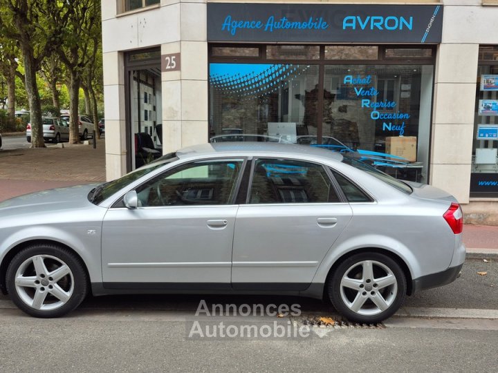 Audi A4 II 20 AMBITION LUXE MULTITRONIC - 3