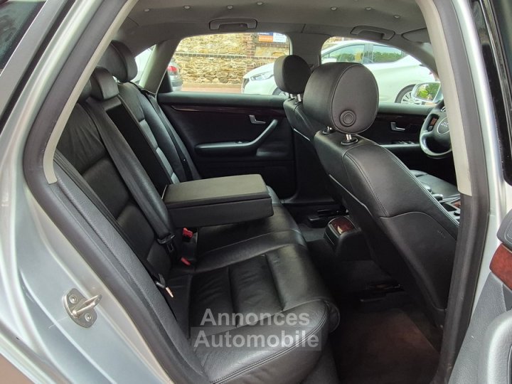 Audi A4 II 20 AMBITION LUXE MULTITRONIC - 11