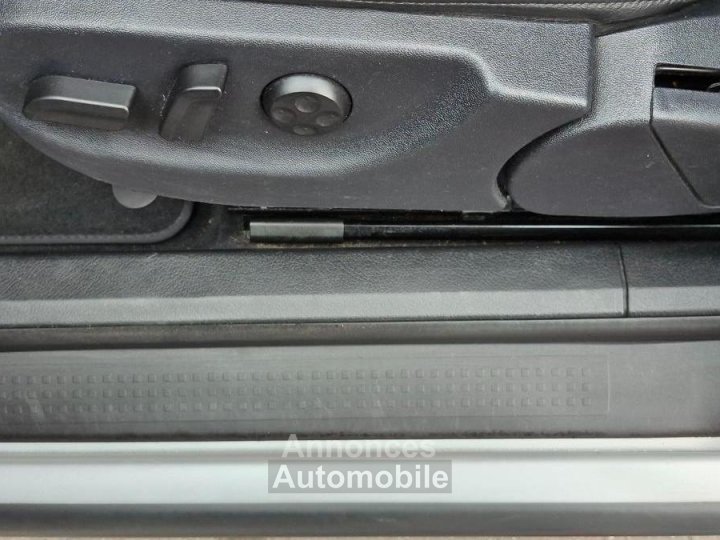 Audi A4 II 20 AMBITION LUXE MULTITRONIC - 27