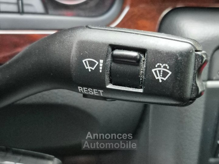 Audi A4 II 20 AMBITION LUXE MULTITRONIC - 30