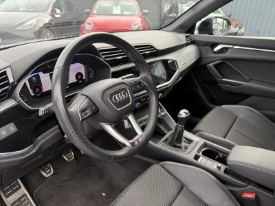Audi Q3 Quattro 20 35 TDI - 150  S Line   - 9