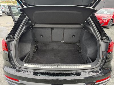 Audi Q3 Quattro 20 35 TDI - 150  S Line   - 12